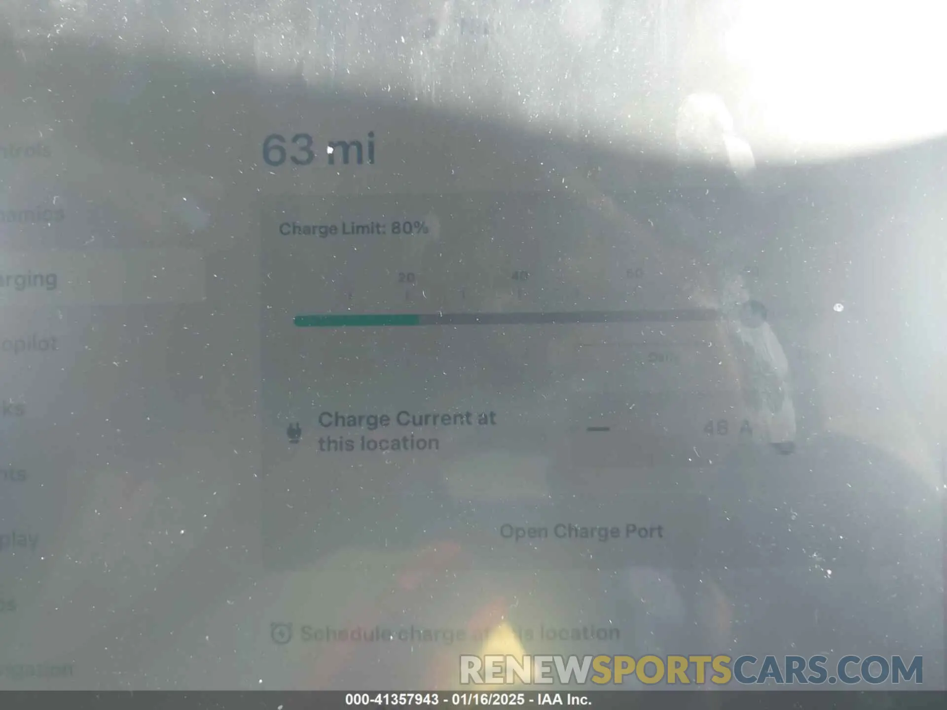 17 Photograph of a damaged car 7SAYGDEE1PA060410 TESLA MODEL Y 2023
