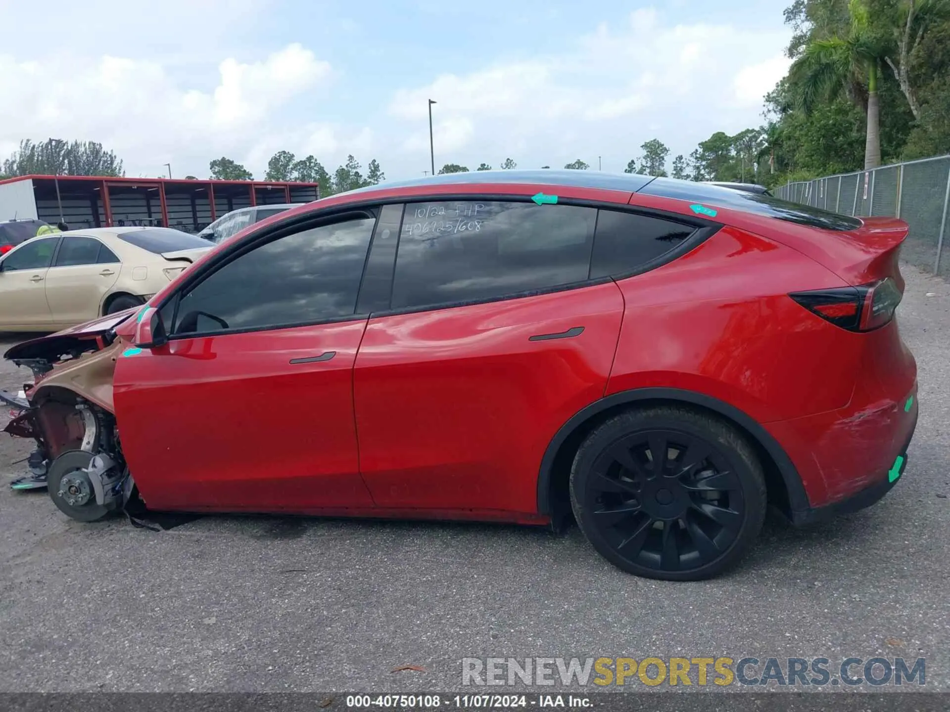 14 Photograph of a damaged car 7SAYGDEE1PA146297 TESLA MODEL Y 2023