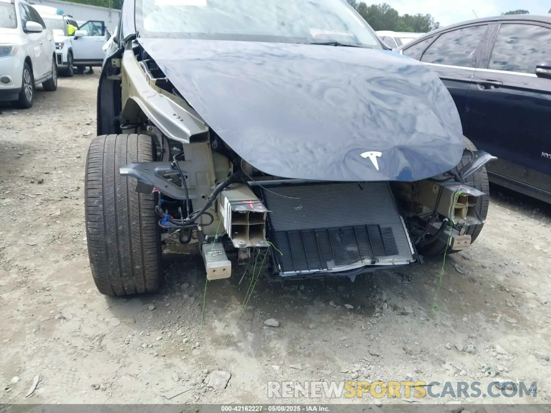 20 Photograph of a damaged car 7SAYGDEE1PA166355 TESLA MODEL Y 2023