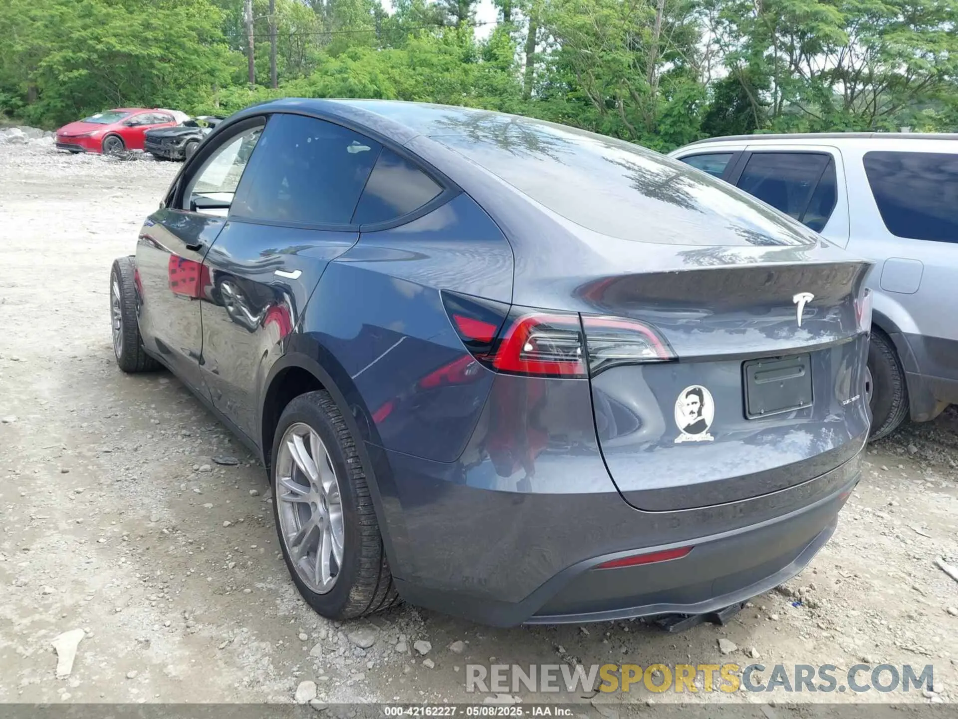 3 Photograph of a damaged car 7SAYGDEE1PA166355 TESLA MODEL Y 2023