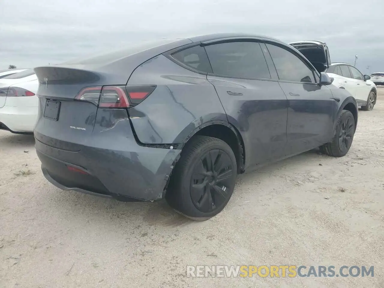3 Photograph of a damaged car 7SAYGDEE1PA189392 TESLA MODEL Y 2023