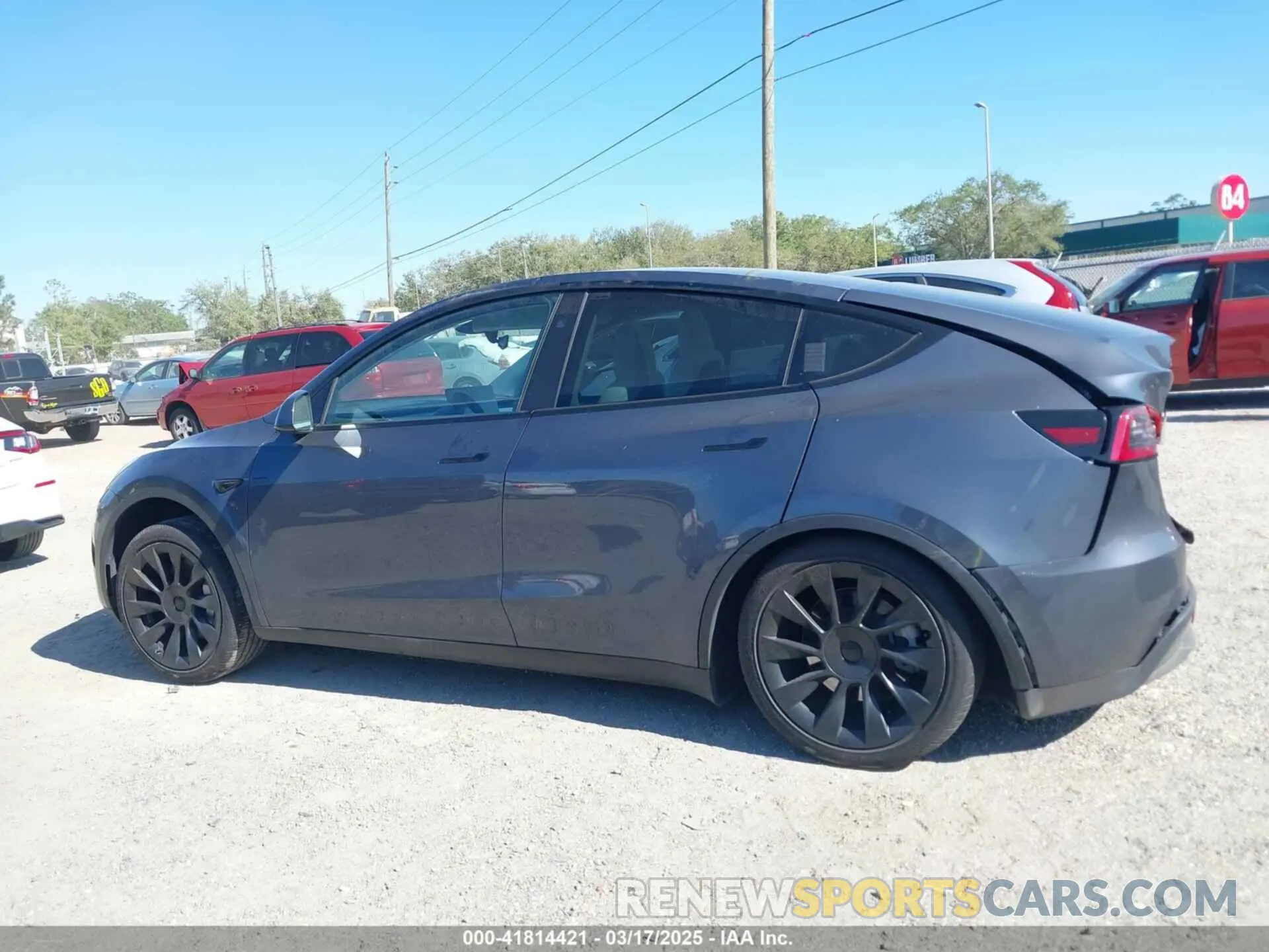 13 Фотография поврежденного автомобиля 7SAYGDEE1PA203937 TESLA MODEL Y 2023