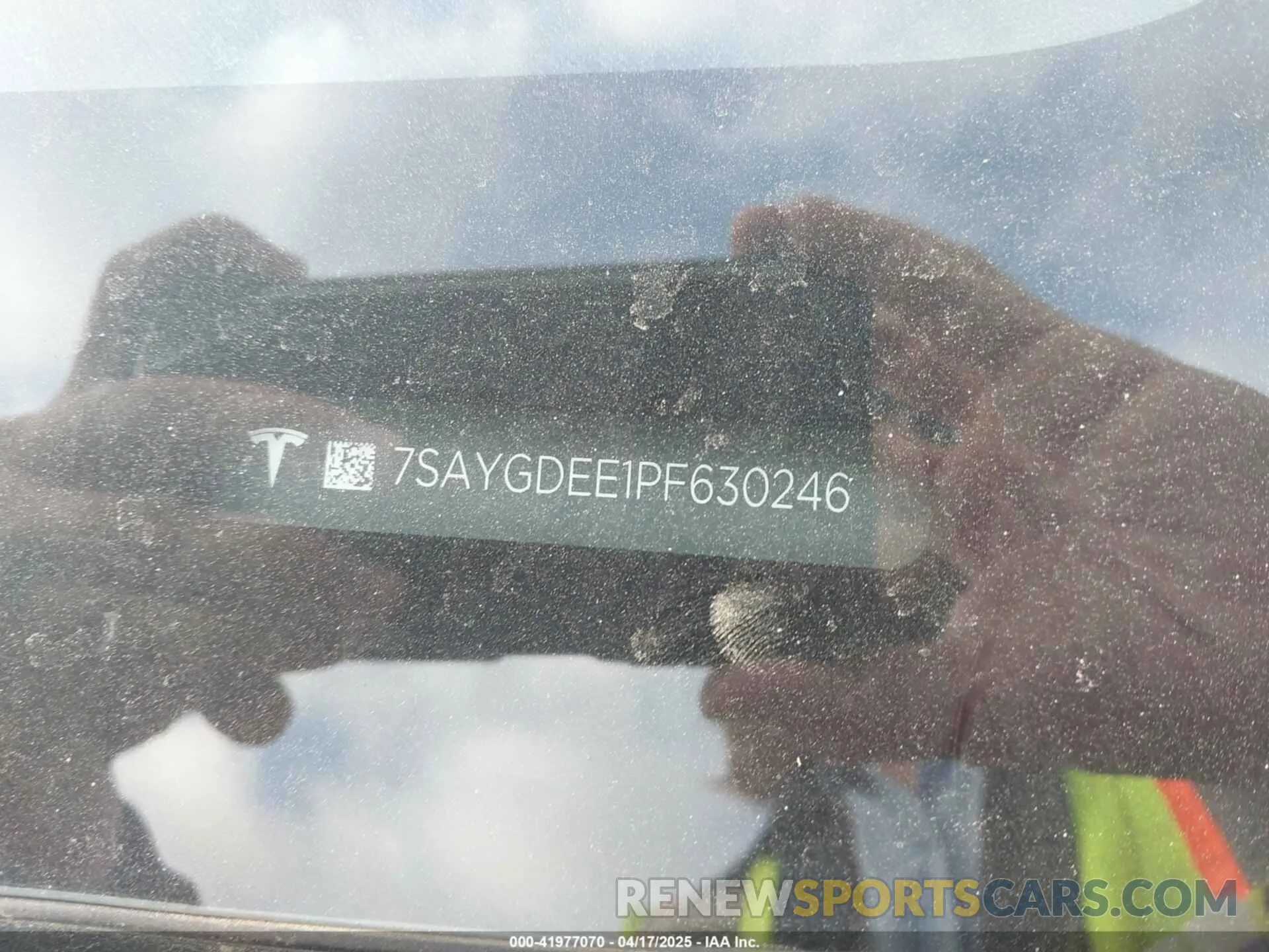 9 Фотография поврежденного автомобиля 7SAYGDEE1PF630246 TESLA MODEL Y 2023