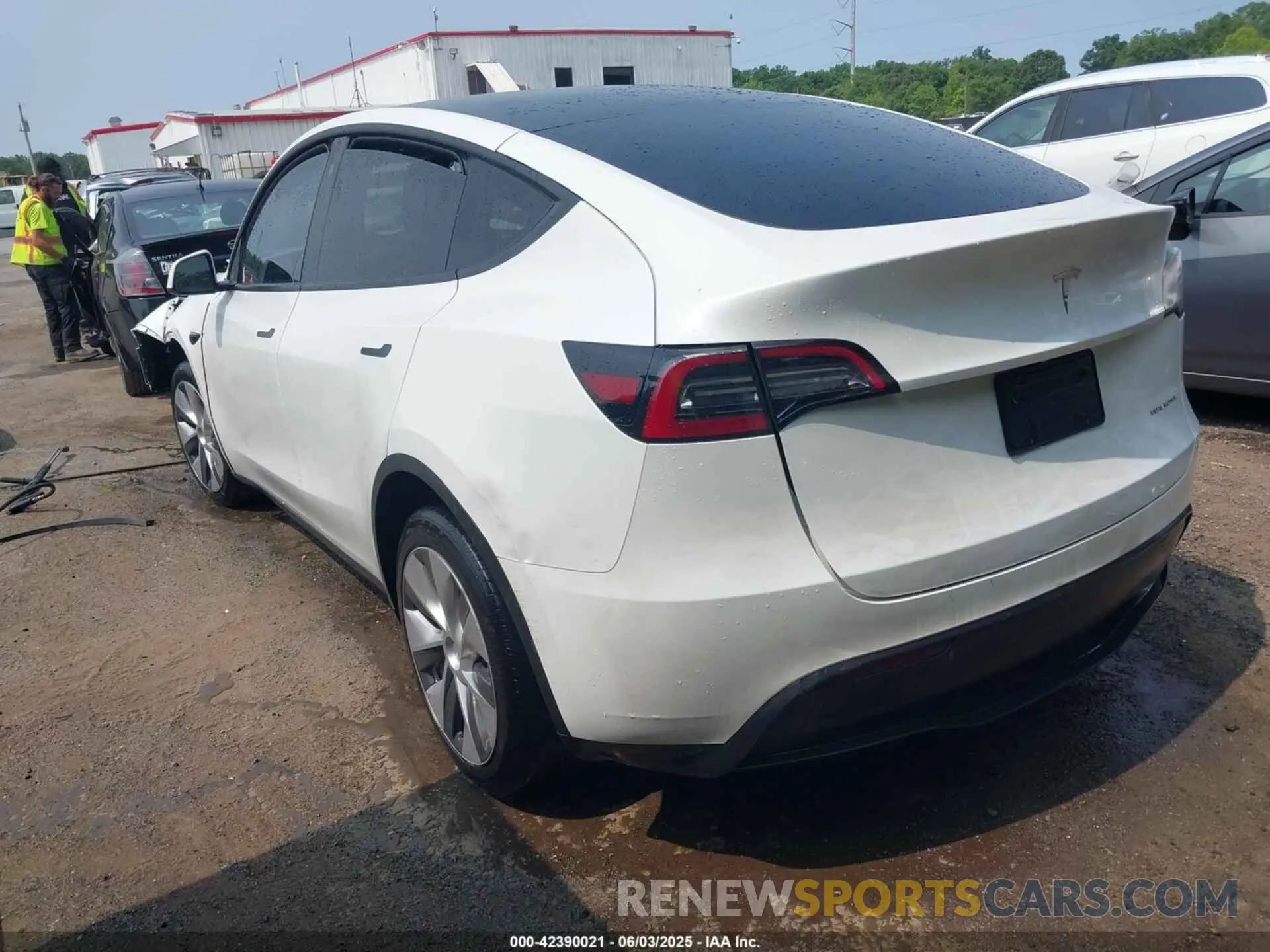 3 Photograph of a damaged car 7SAYGDEE1PF647564 TESLA MODEL Y 2023