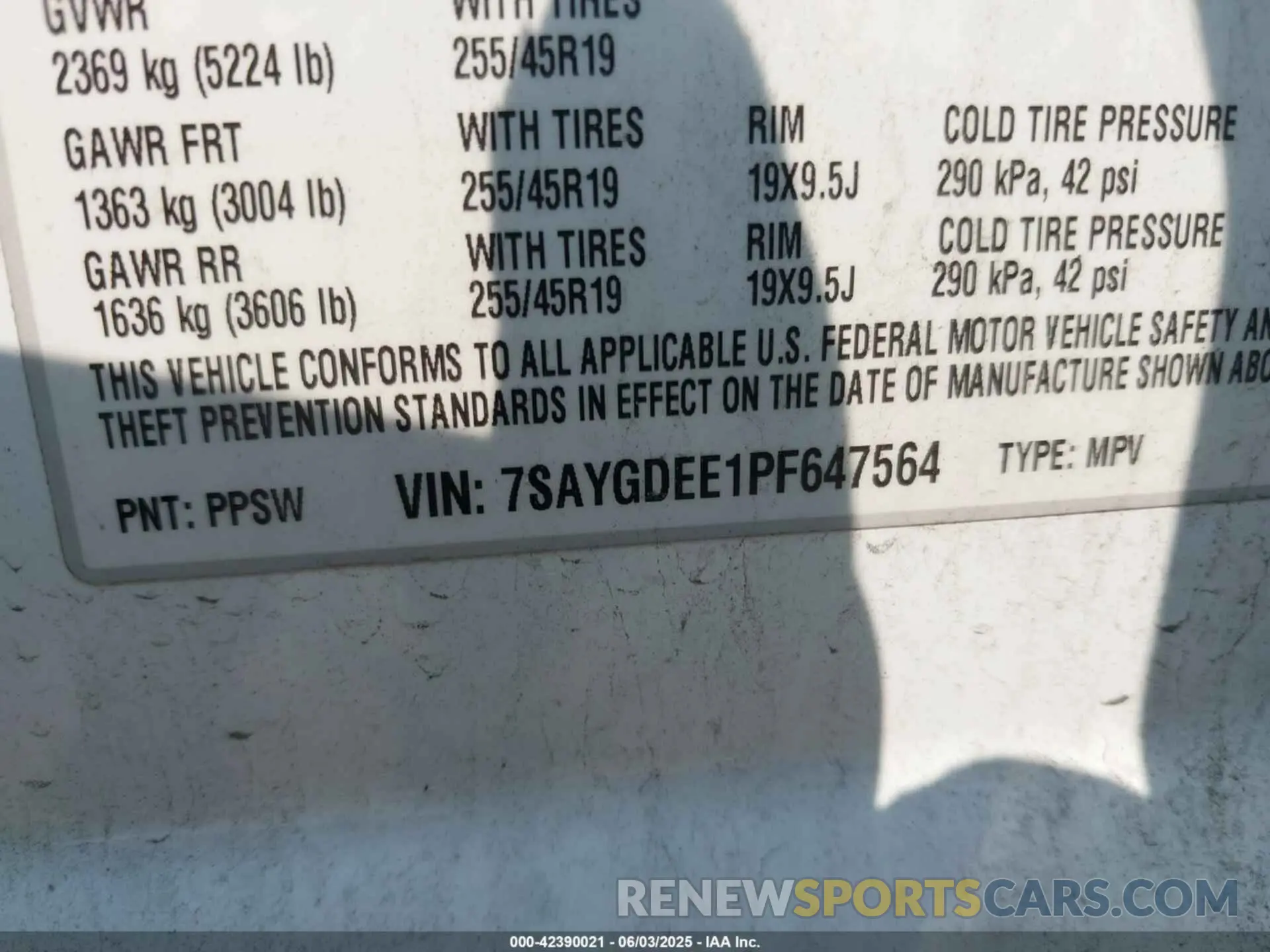 9 Photograph of a damaged car 7SAYGDEE1PF647564 TESLA MODEL Y 2023