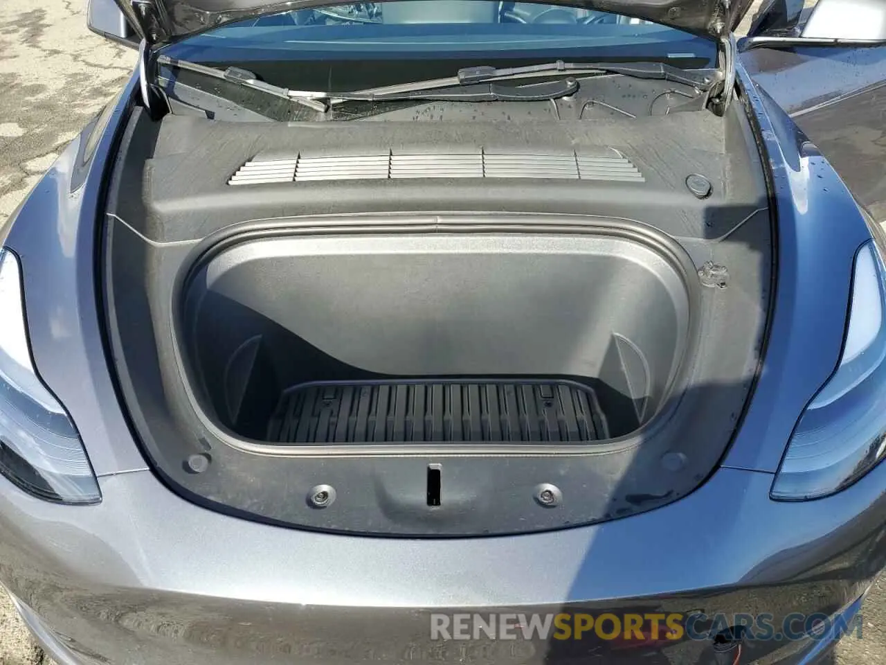11 Фотография поврежденного автомобиля 7SAYGDEE1PF647967 TESLA MODEL Y 2023