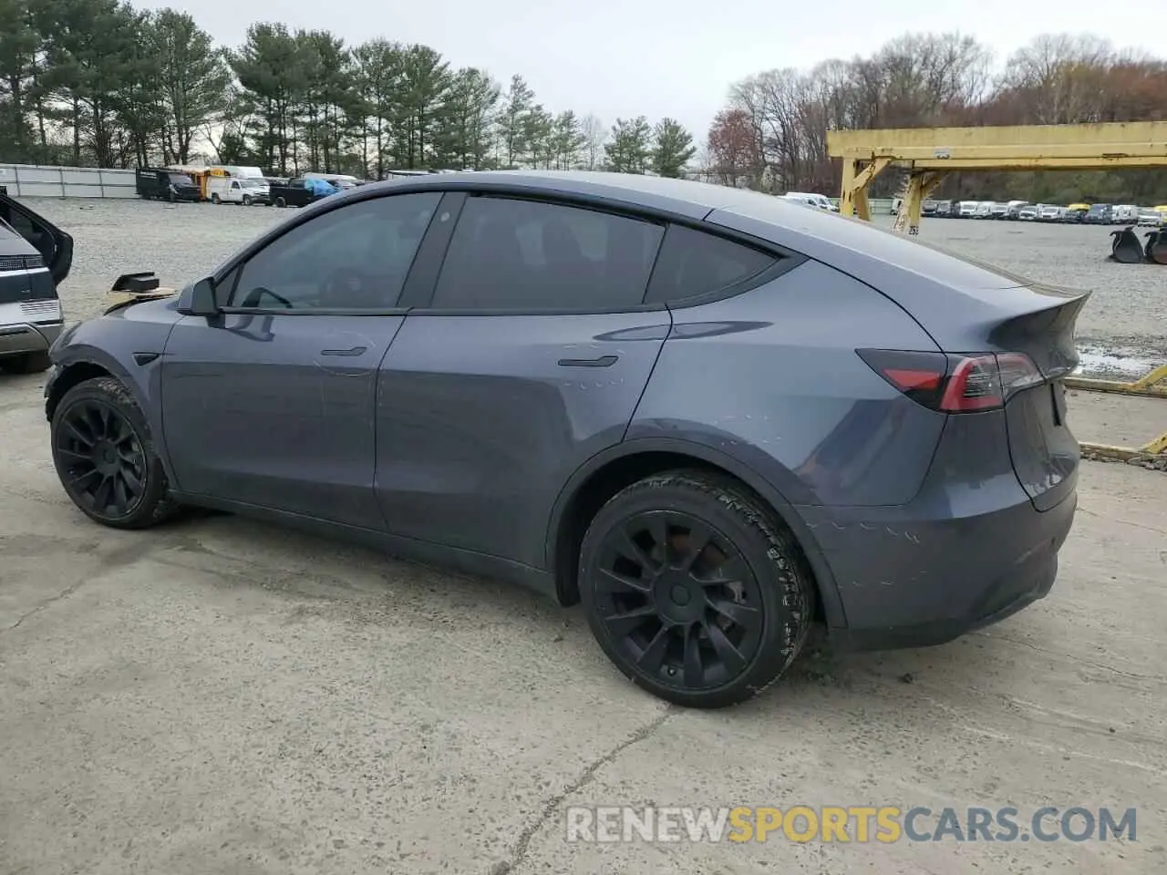 2 Photograph of a damaged car 7SAYGDEE1PF753688 TESLA MODEL Y 2023