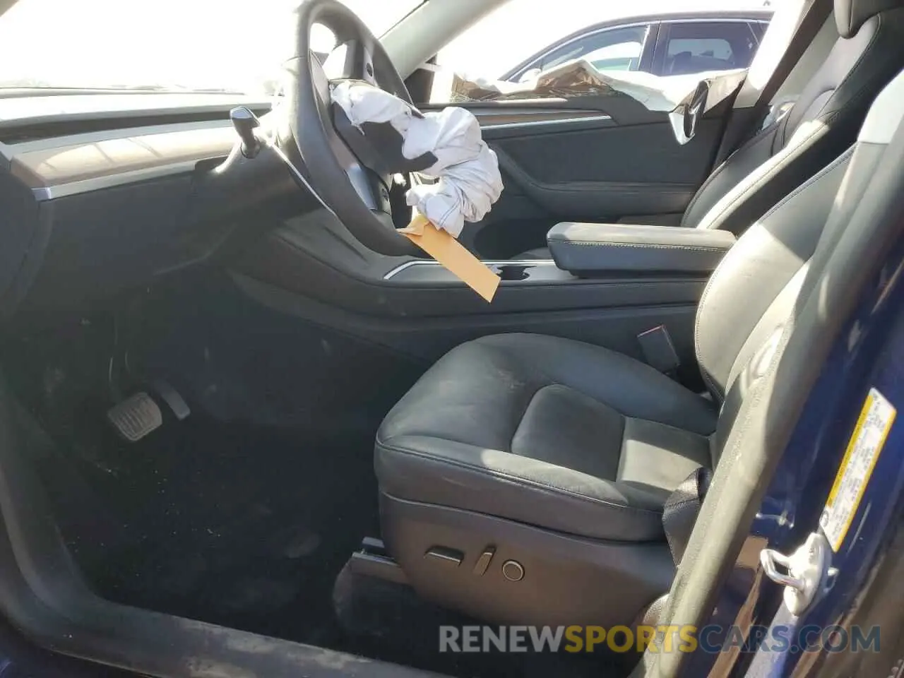 7 Photograph of a damaged car 7SAYGDEE1PF761483 TESLA MODEL Y 2023