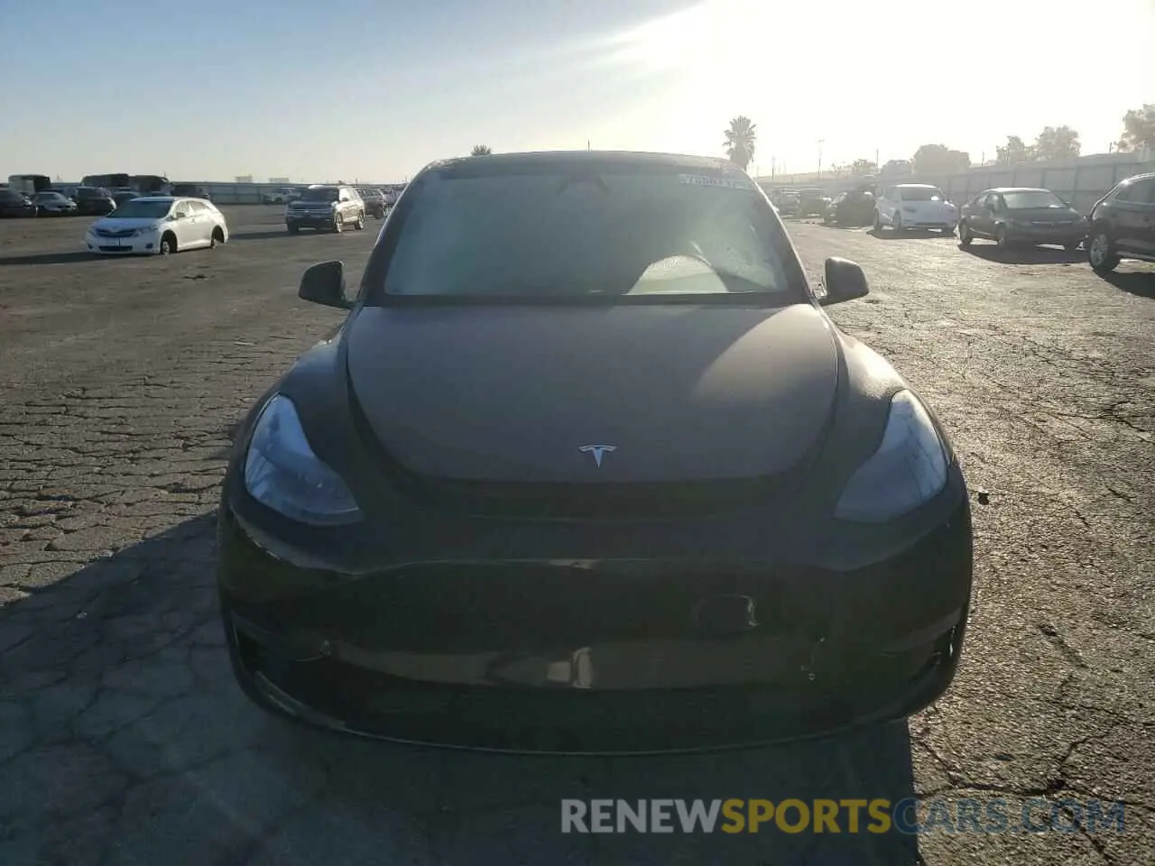 5 Photograph of a damaged car 7SAYGDEE1PF827580 TESLA MODEL Y 2023