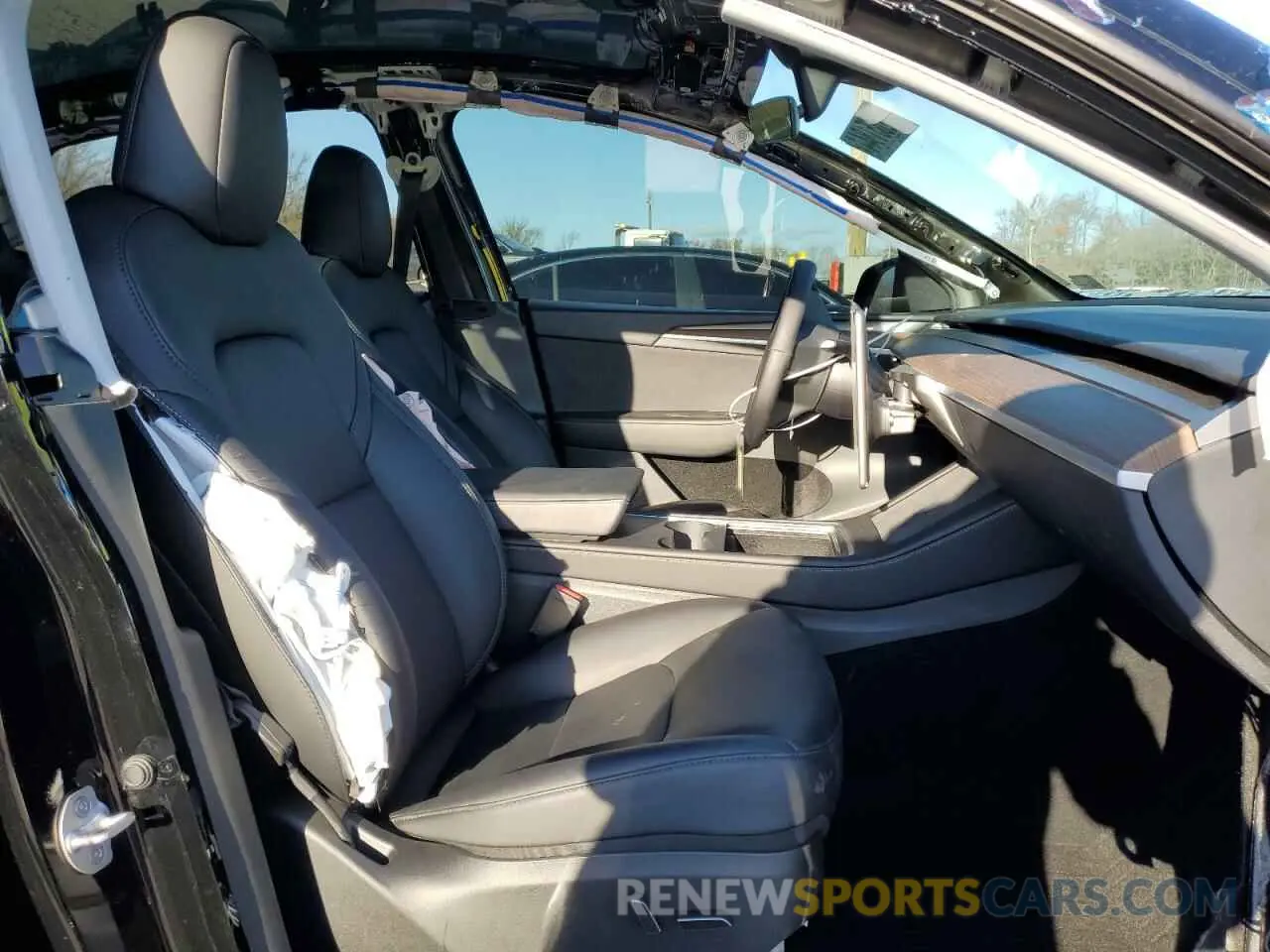 7 Photograph of a damaged car 7SAYGDEE1PF849210 TESLA MODEL Y 2023