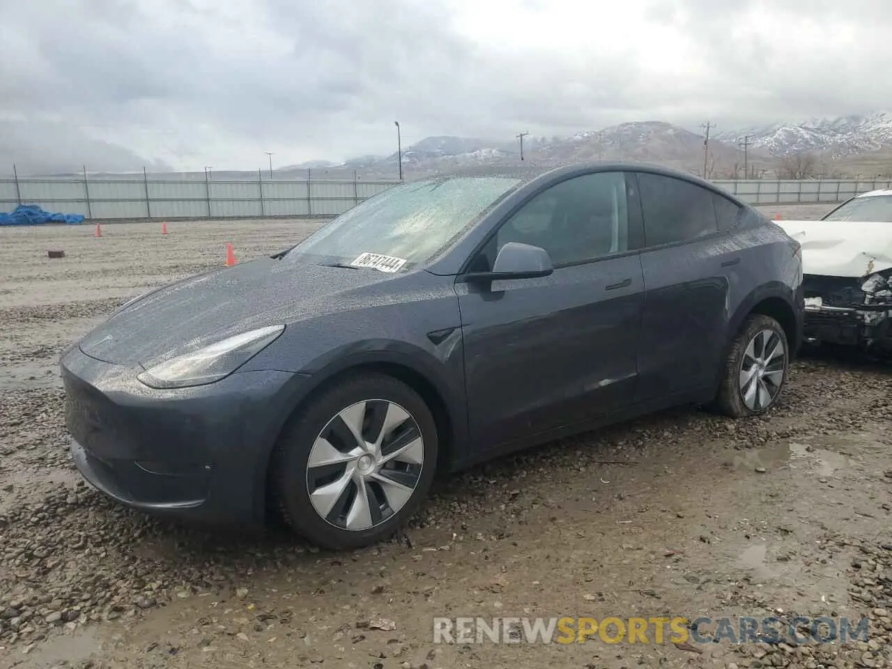 1 Photograph of a damaged car 7SAYGDEE1PF870350 TESLA MODEL Y 2023