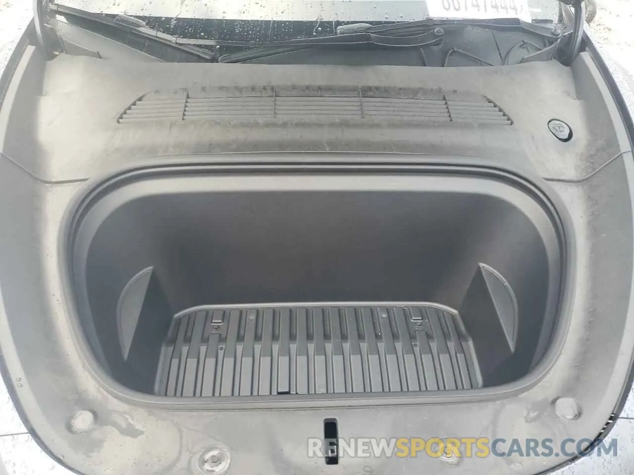 11 Photograph of a damaged car 7SAYGDEE1PF870350 TESLA MODEL Y 2023