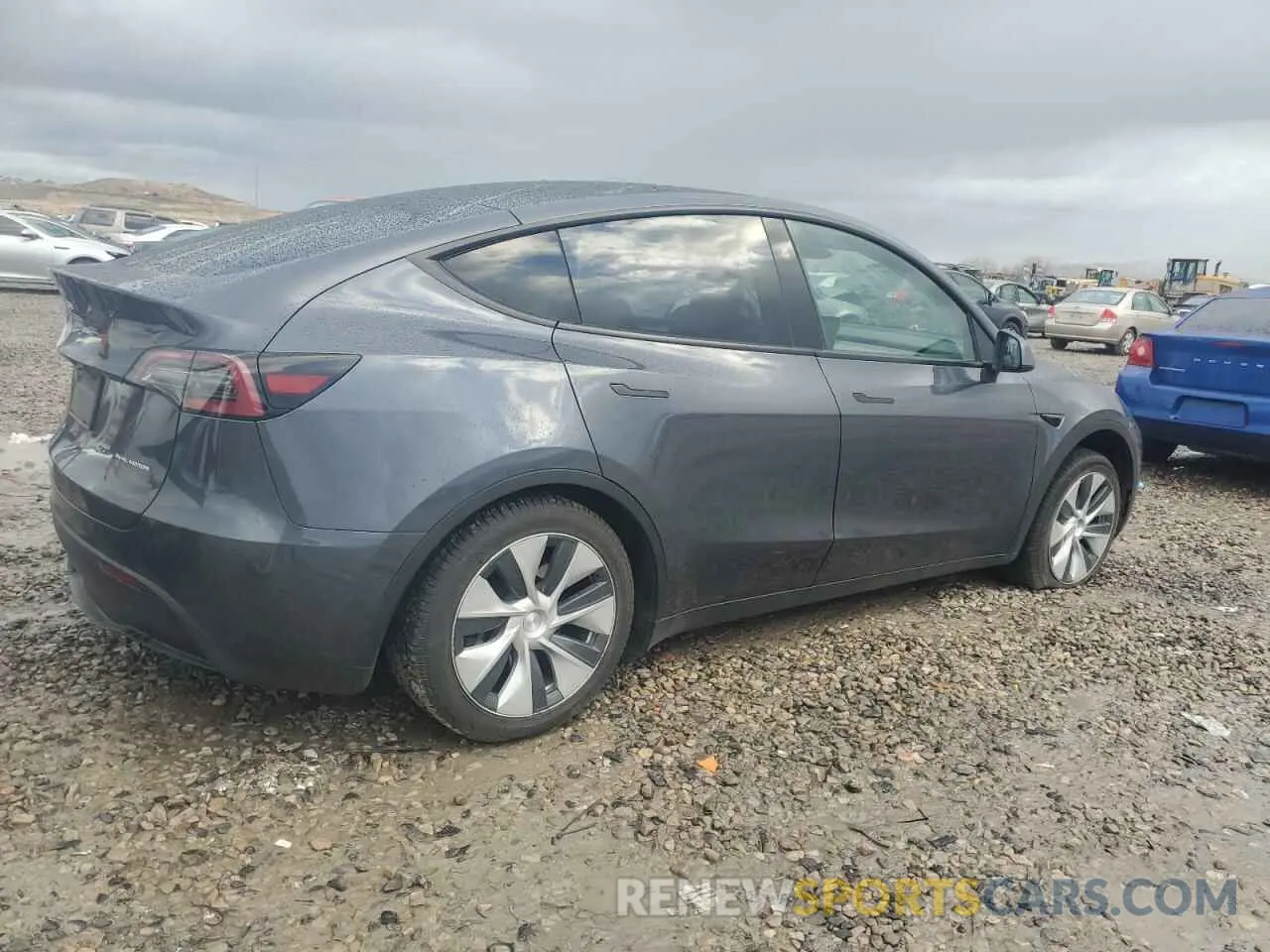 3 Photograph of a damaged car 7SAYGDEE1PF870350 TESLA MODEL Y 2023