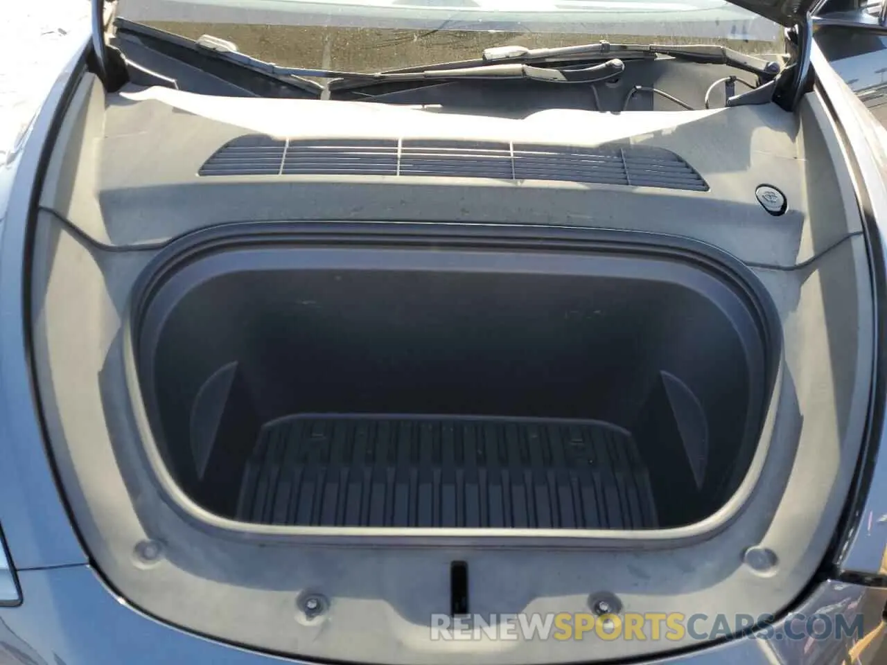 12 Photograph of a damaged car 7SAYGDEE1PF918431 TESLA MODEL Y 2023