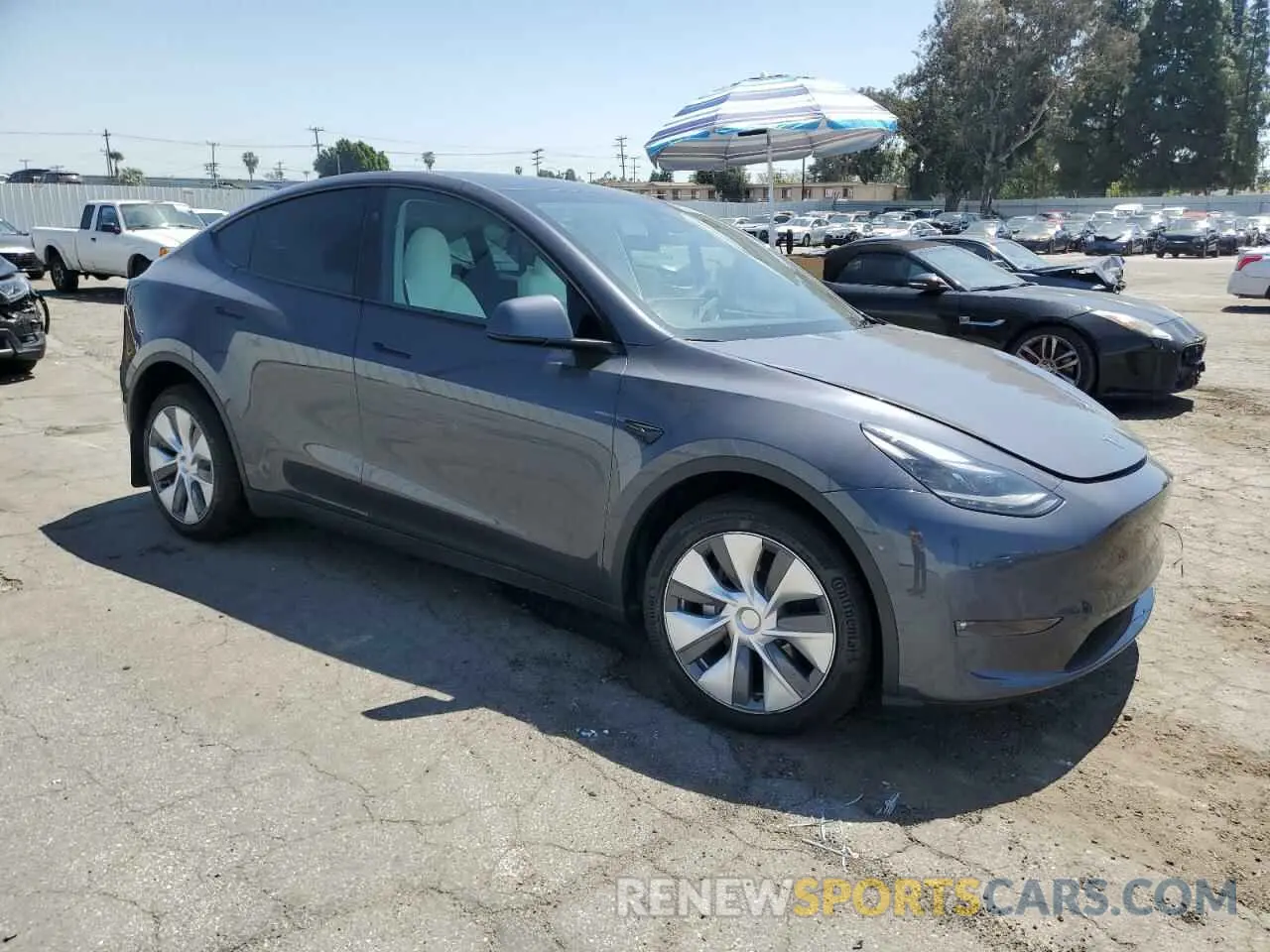 4 Фотография поврежденного автомобиля 7SAYGDEE1PF925931 TESLA MODEL Y 2023