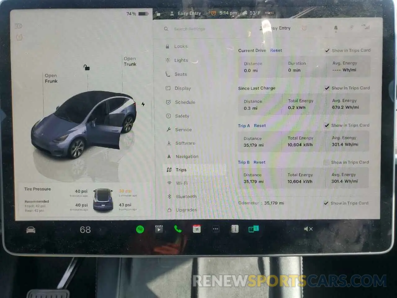 9 Photograph of a damaged car 7SAYGDEE2PA024693 TESLA MODEL Y 2023