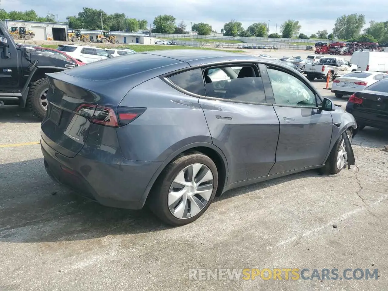3 Photograph of a damaged car 7SAYGDEE2PA041350 TESLA MODEL Y 2023