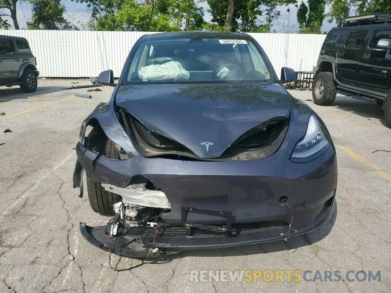 5 Photograph of a damaged car 7SAYGDEE2PA041350 TESLA MODEL Y 2023