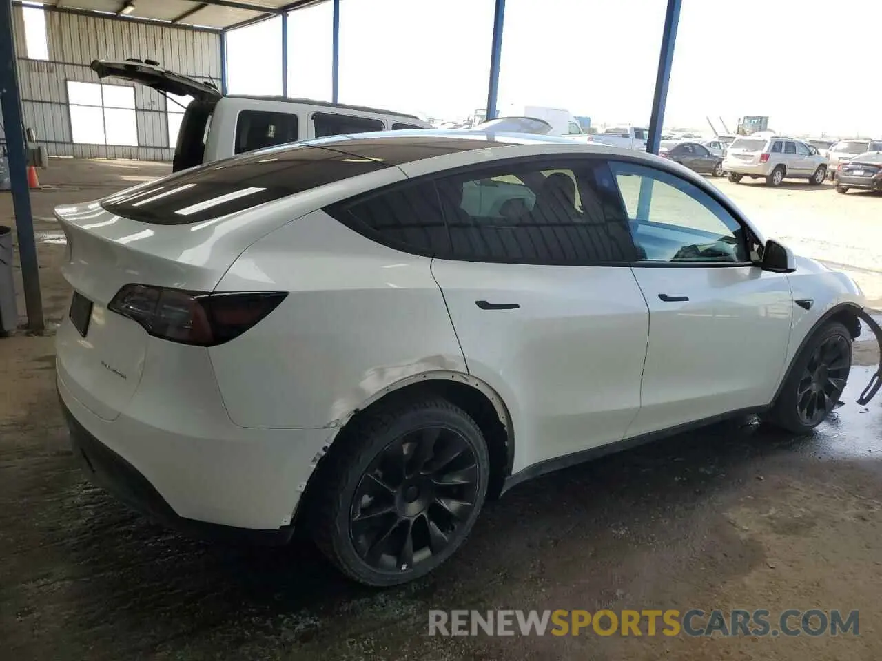 3 Фотография поврежденного автомобиля 7SAYGDEE2PA050503 TESLA MODEL Y 2023