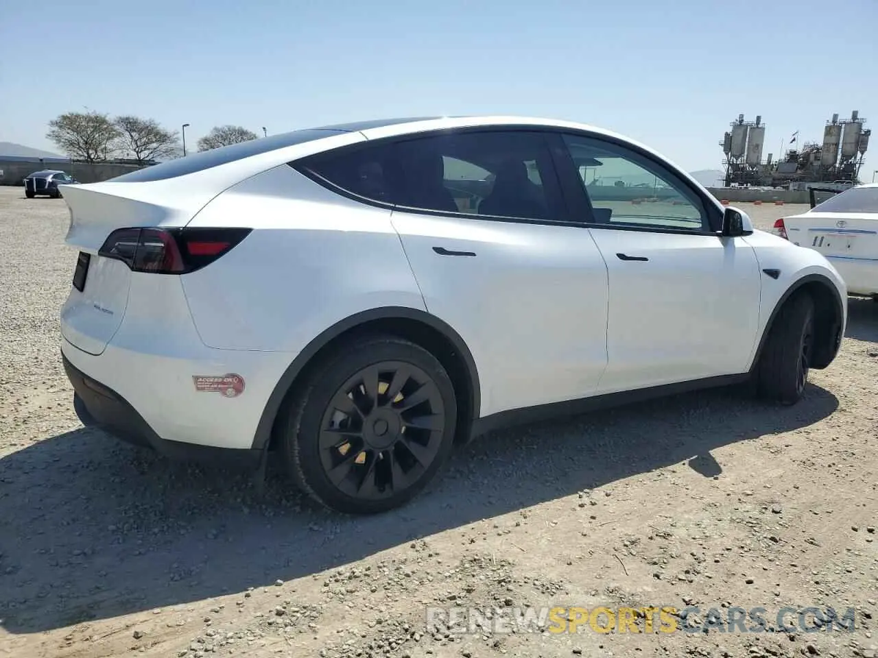 3 Фотография поврежденного автомобиля 7SAYGDEE2PA061792 TESLA MODEL Y 2023