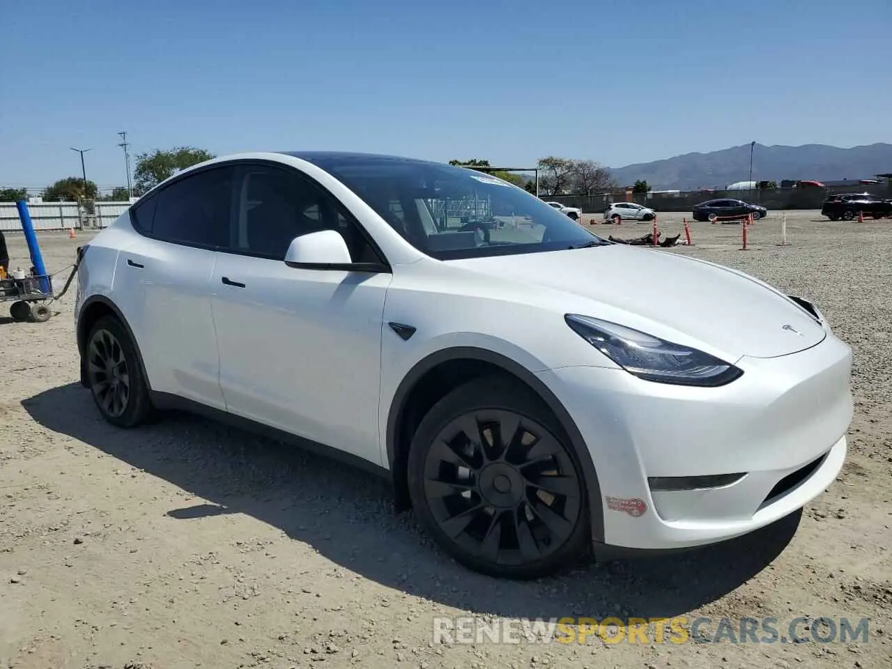 4 Фотография поврежденного автомобиля 7SAYGDEE2PA061792 TESLA MODEL Y 2023