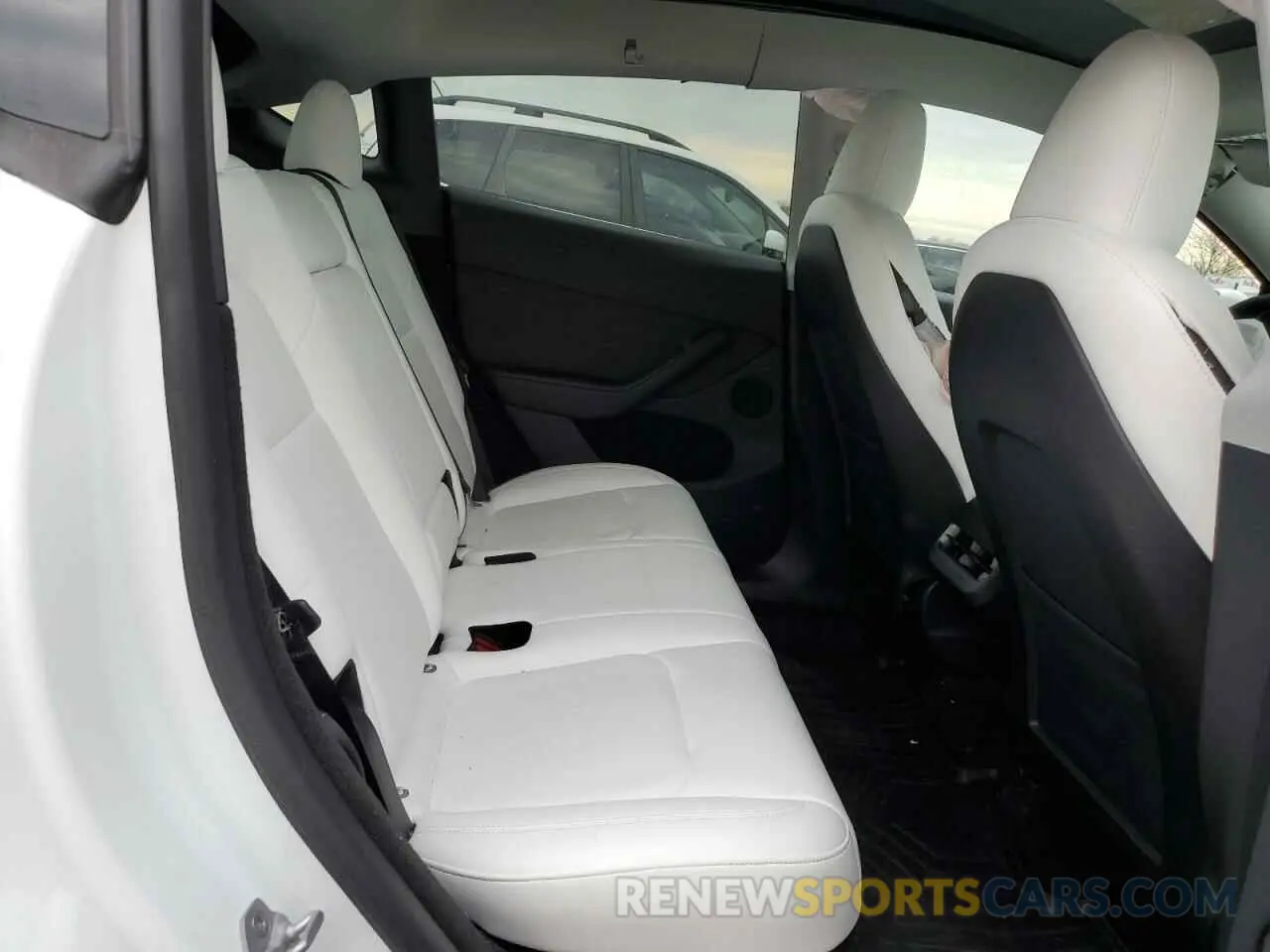 11 Photograph of a damaged car 7SAYGDEE2PA093478 TESLA MODEL Y 2023