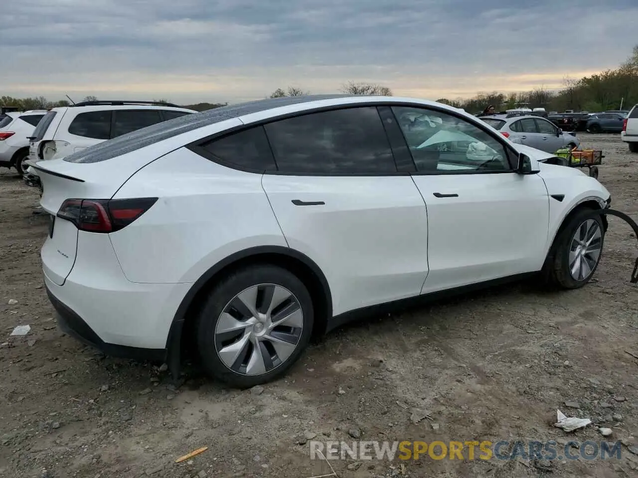 3 Photograph of a damaged car 7SAYGDEE2PA093478 TESLA MODEL Y 2023