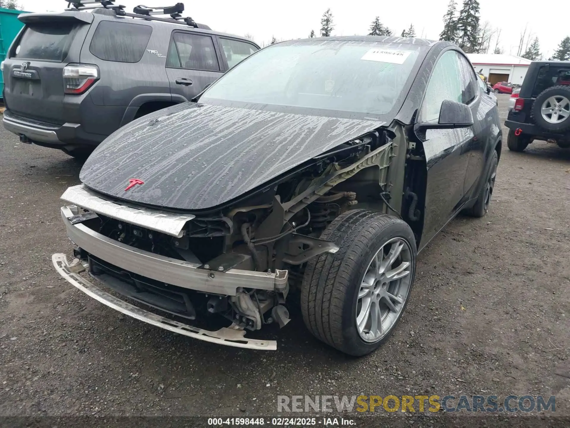 2 Photograph of a damaged car 7SAYGDEE2PA104799 TESLA MODEL Y 2023