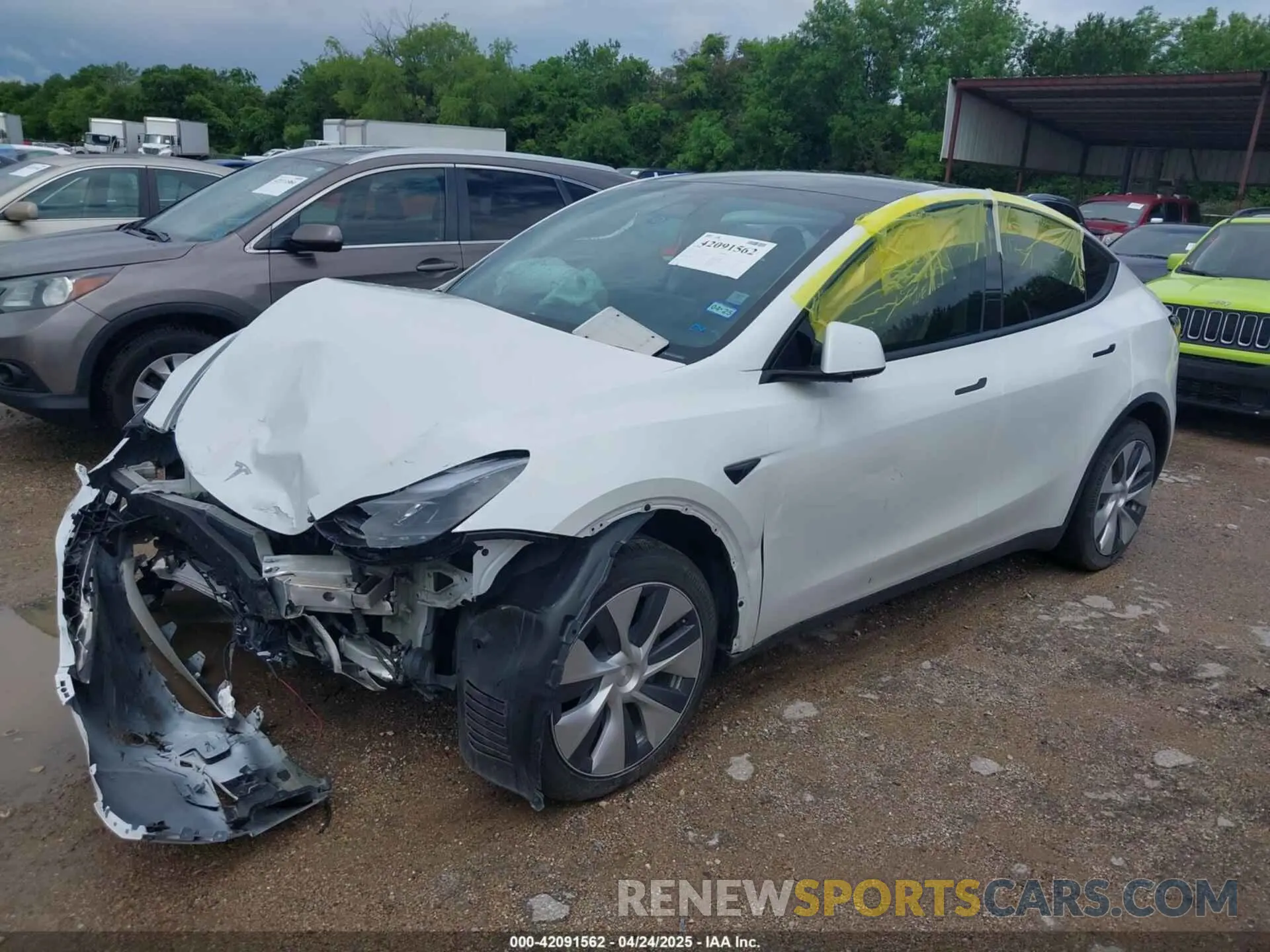 2 Photograph of a damaged car 7SAYGDEE2PA114703 TESLA MODEL Y 2023