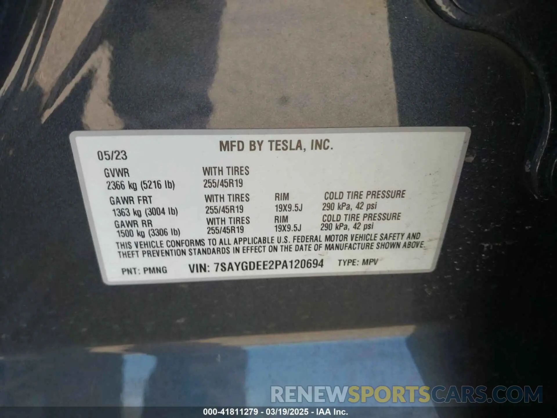 9 Photograph of a damaged car 7SAYGDEE2PA120694 TESLA MODEL Y 2023