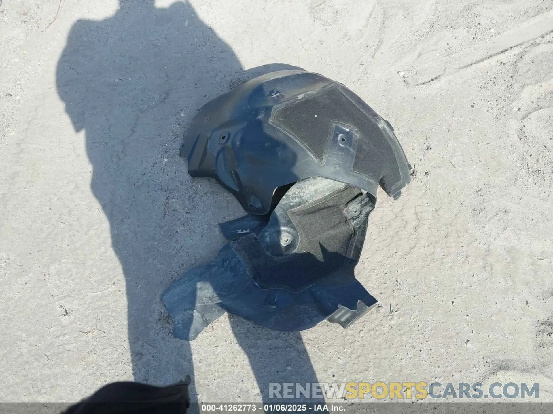 11 Photograph of a damaged car 7SAYGDEE2PA138239 TESLA MODEL Y 2023
