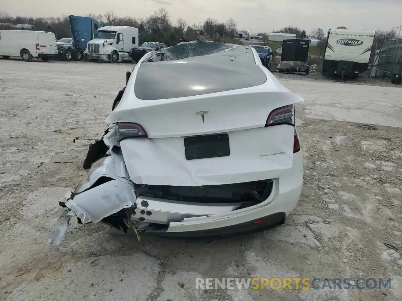 6 Photograph of a damaged car 7SAYGDEE2PA145160 TESLA MODEL Y 2023