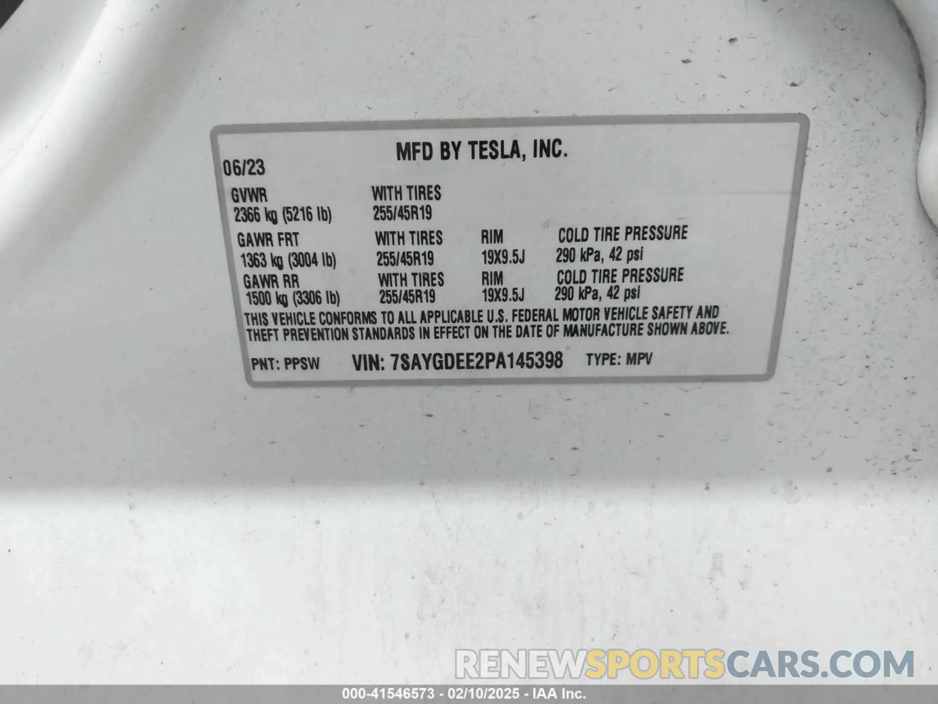 9 Photograph of a damaged car 7SAYGDEE2PA145398 TESLA MODEL Y 2023
