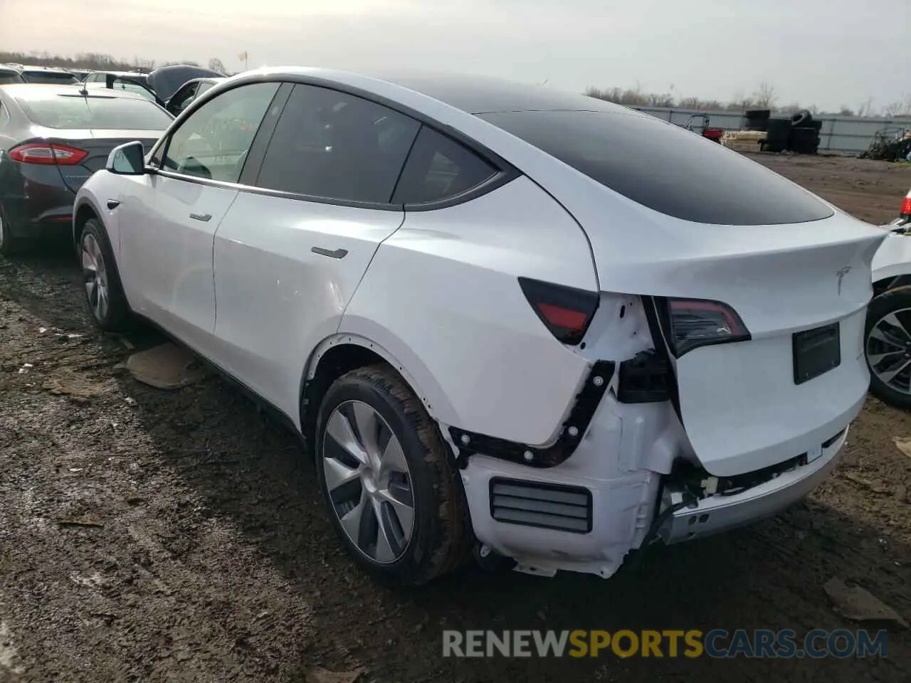 2 Фотография поврежденного автомобиля 7SAYGDEE2PA179518 TESLA MODEL Y 2023