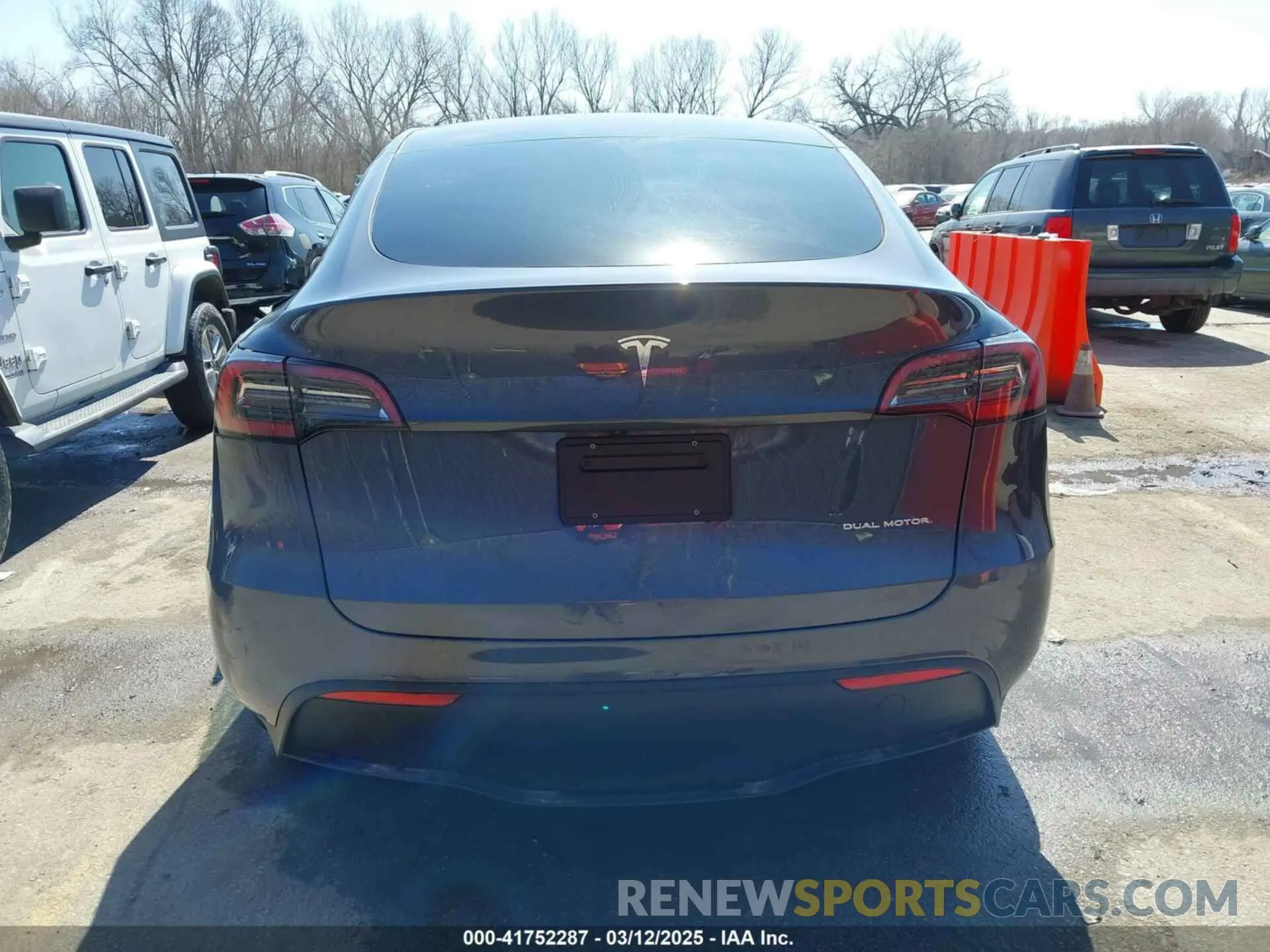16 Фотография поврежденного автомобиля 7SAYGDEE2PA186792 TESLA MODEL Y 2023