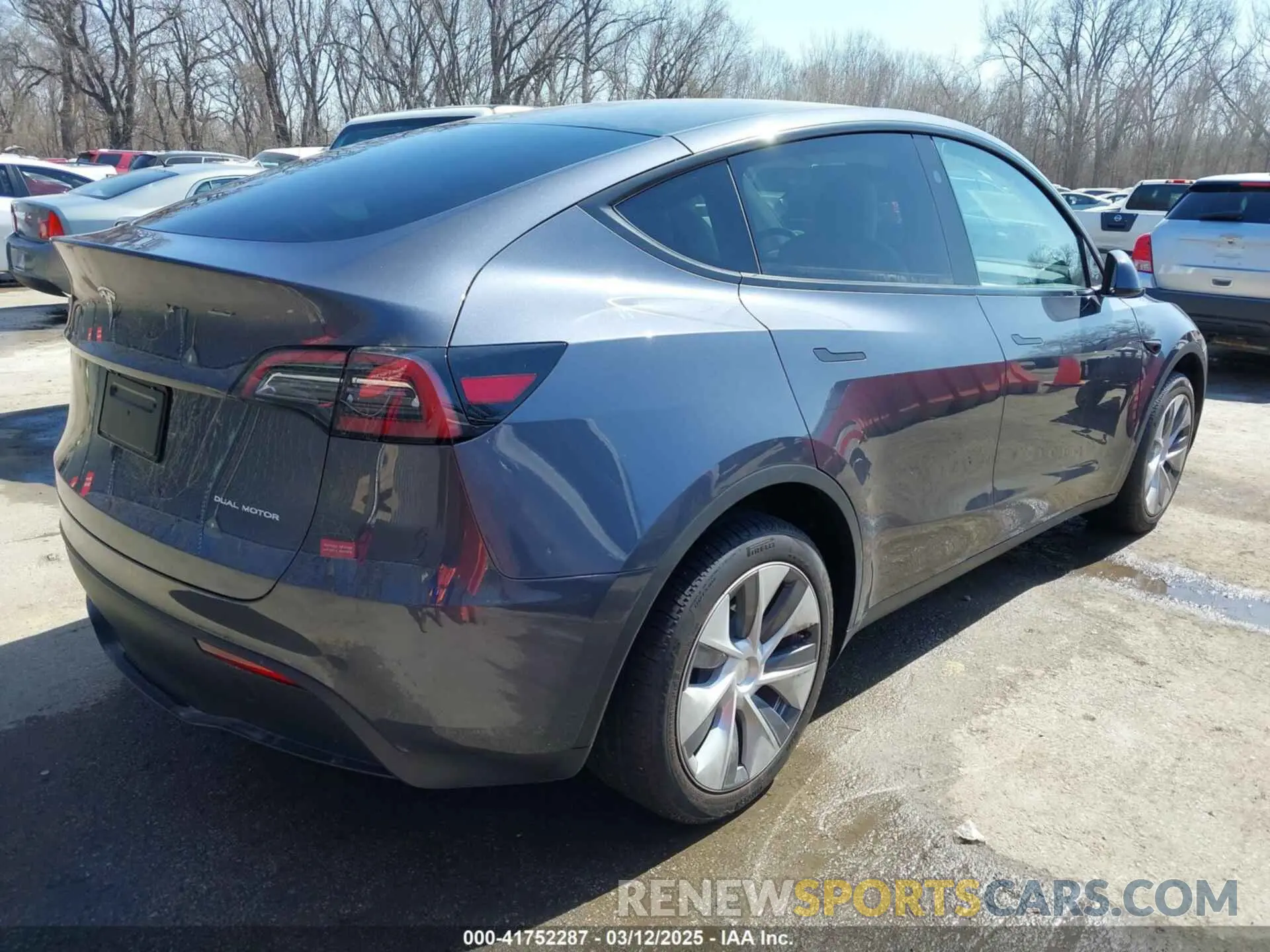 4 Фотография поврежденного автомобиля 7SAYGDEE2PA186792 TESLA MODEL Y 2023