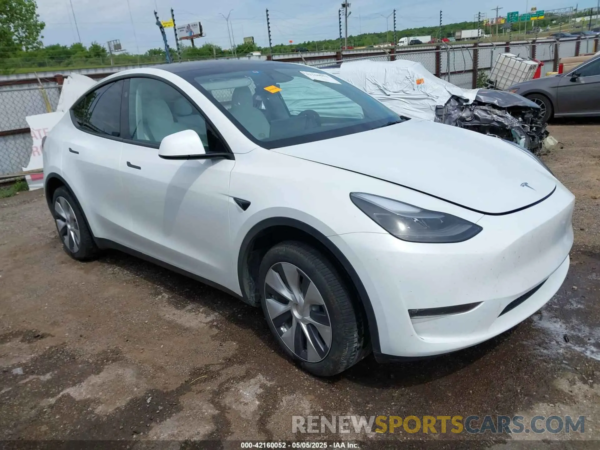 1 Photograph of a damaged car 7SAYGDEE2PA192205 TESLA MODEL Y 2023
