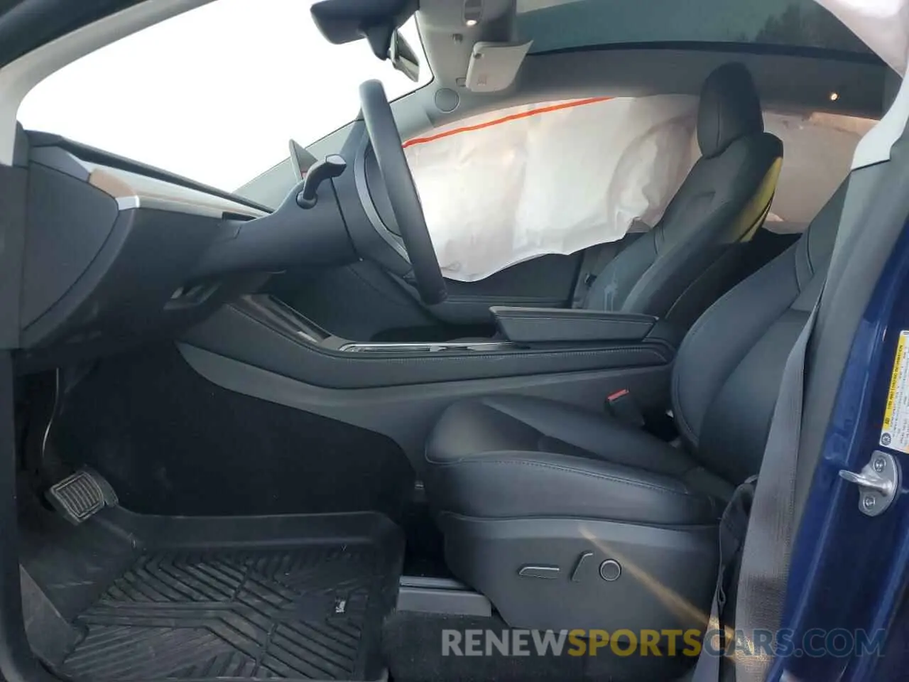 7 Photograph of a damaged car 7SAYGDEE2PA193399 TESLA MODEL Y 2023