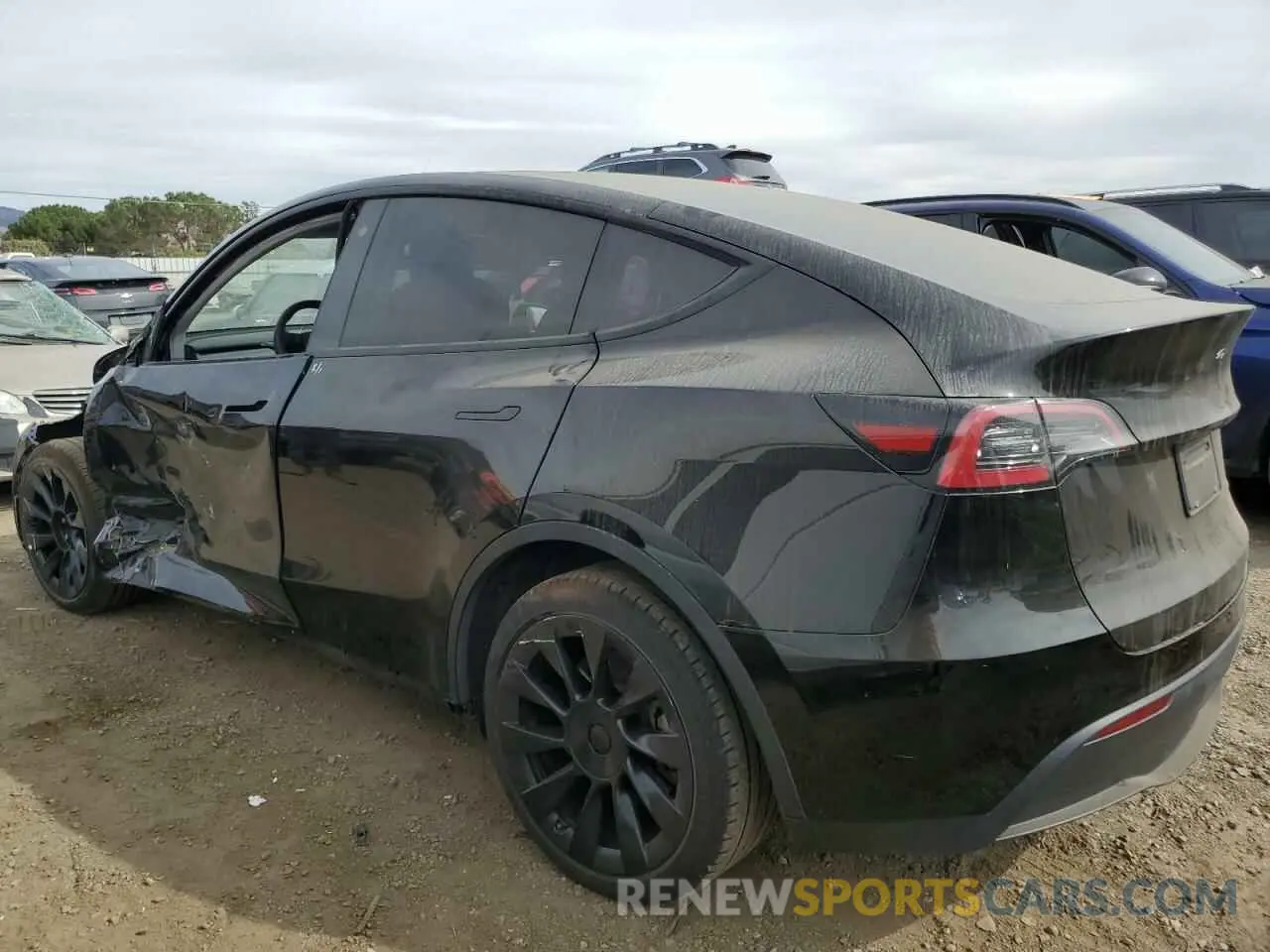 2 Photograph of a damaged car 7SAYGDEE2PF604240 TESLA MODEL Y 2023