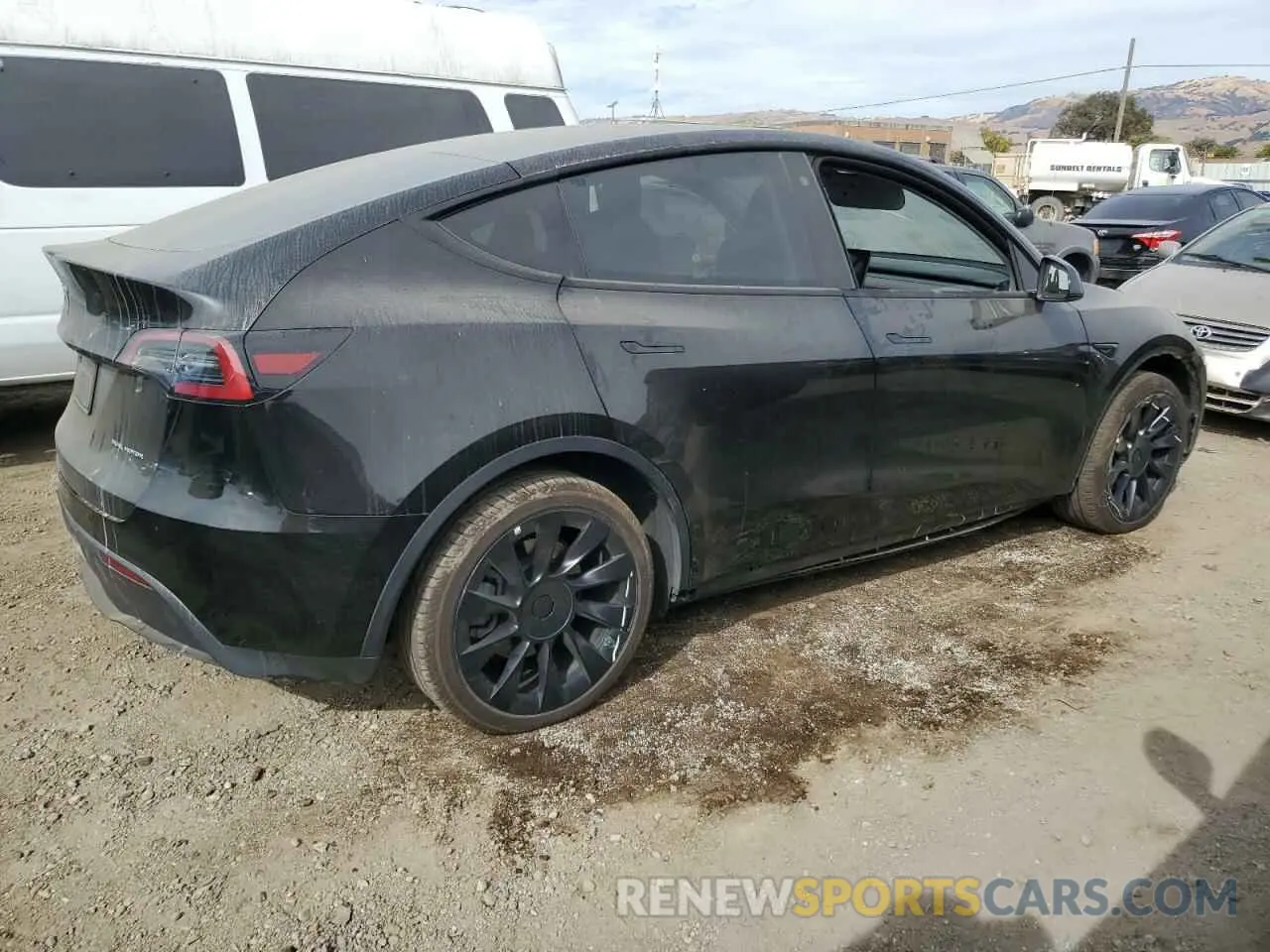 3 Photograph of a damaged car 7SAYGDEE2PF604240 TESLA MODEL Y 2023