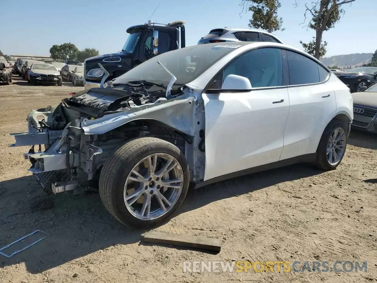 1 Фотография поврежденного автомобиля 7SAYGDEE2PF624603 TESLA MODEL Y 2023