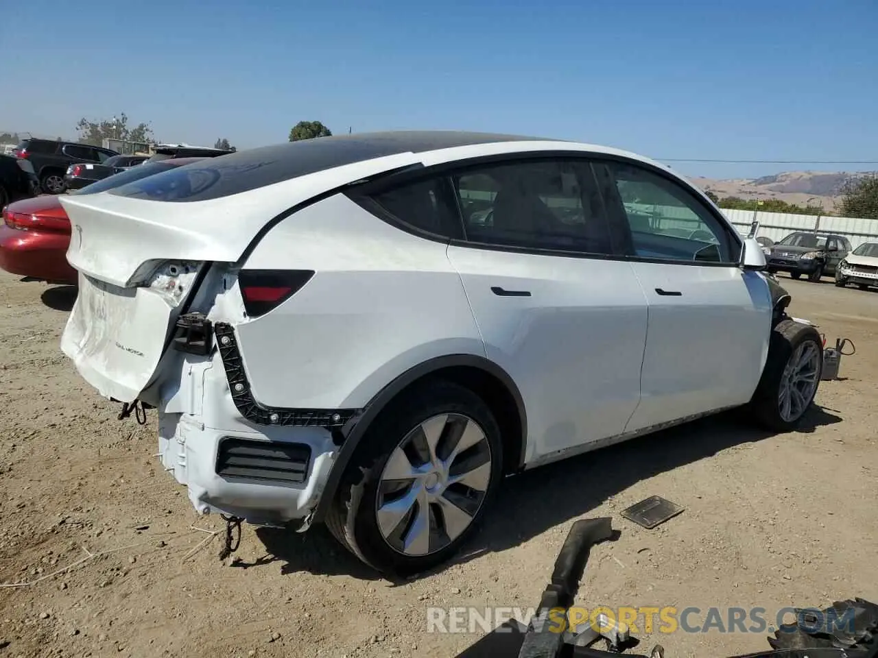 3 Фотография поврежденного автомобиля 7SAYGDEE2PF624603 TESLA MODEL Y 2023