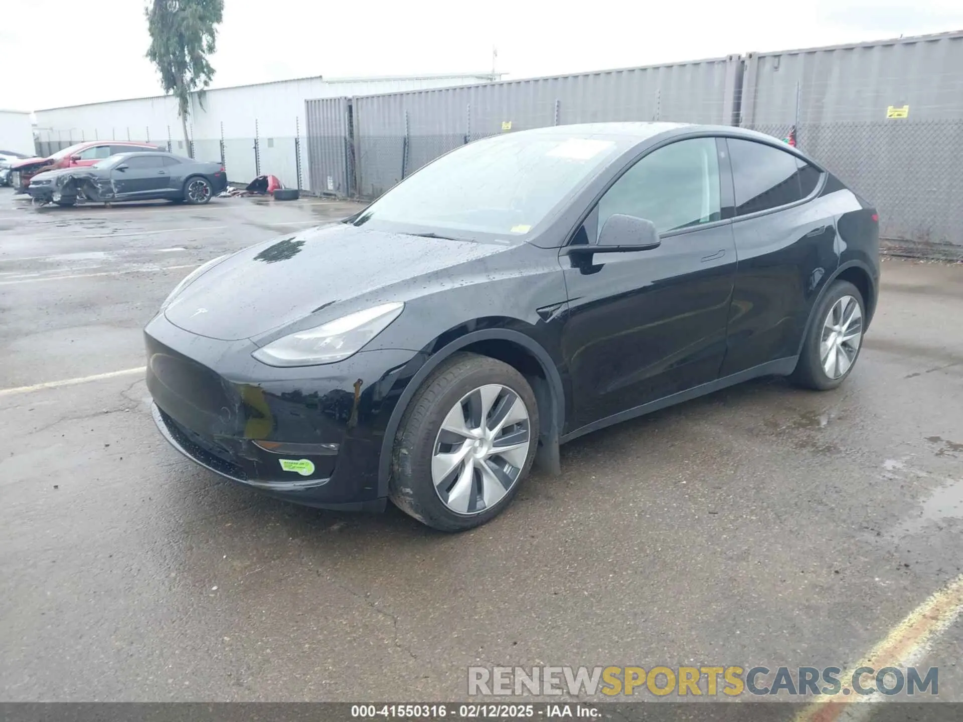 2 Photograph of a damaged car 7SAYGDEE2PF632443 TESLA MODEL Y 2023