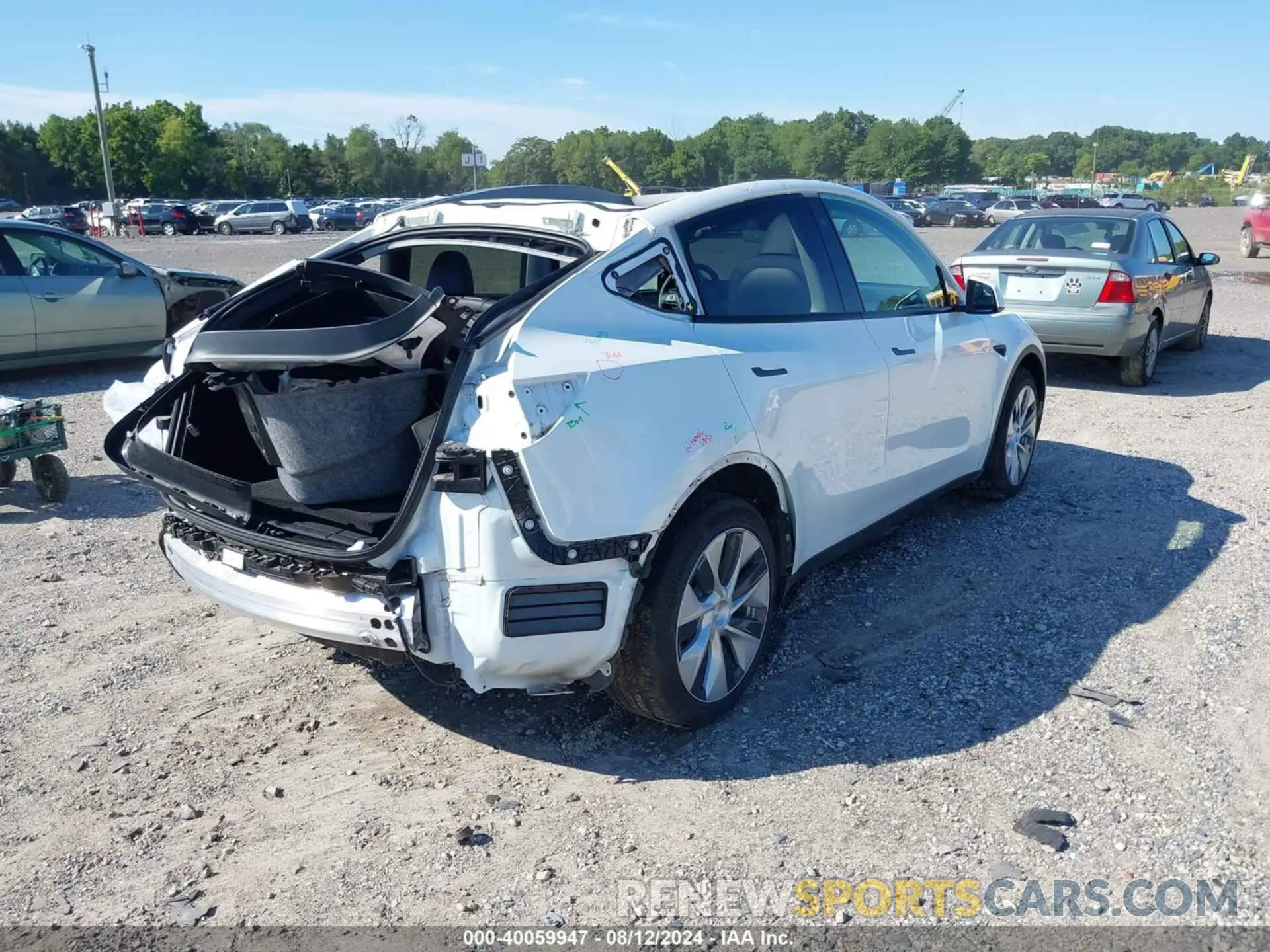 4 Фотография поврежденного автомобиля 7SAYGDEE2PF704533 TESLA MODEL Y 2023