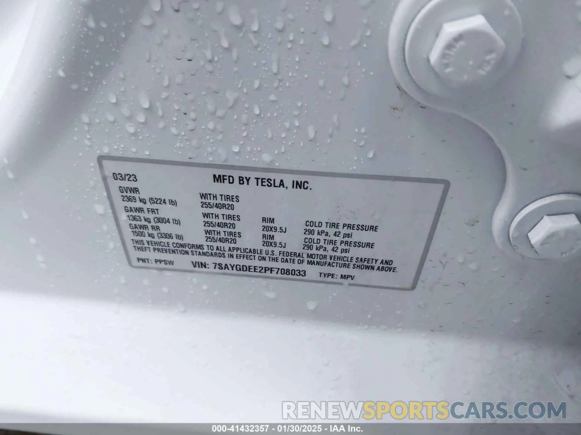 9 Photograph of a damaged car 7SAYGDEE2PF708033 TESLA MODEL Y 2023