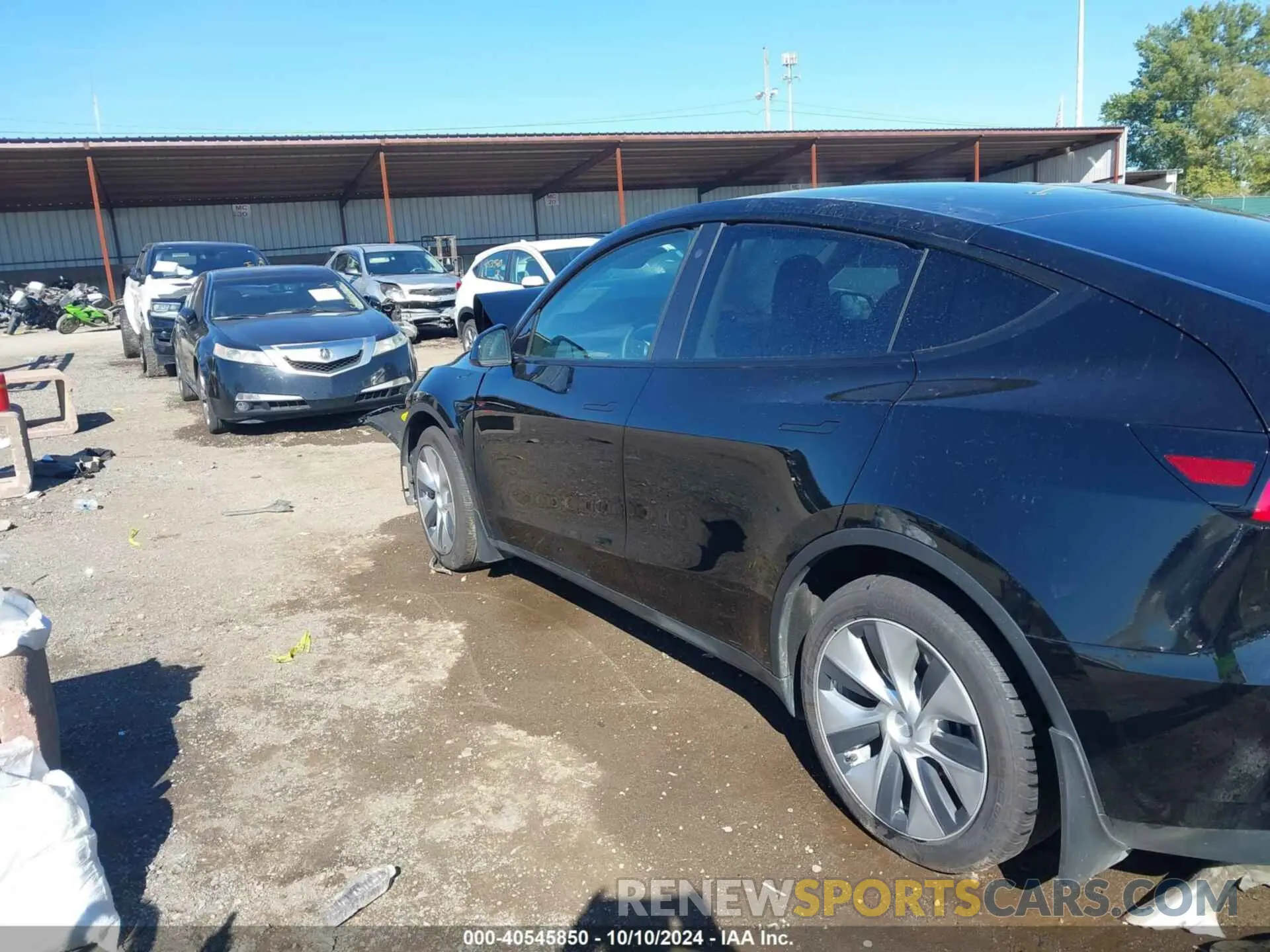 14 Photograph of a damaged car 7SAYGDEE2PF754638 TESLA MODEL Y 2023