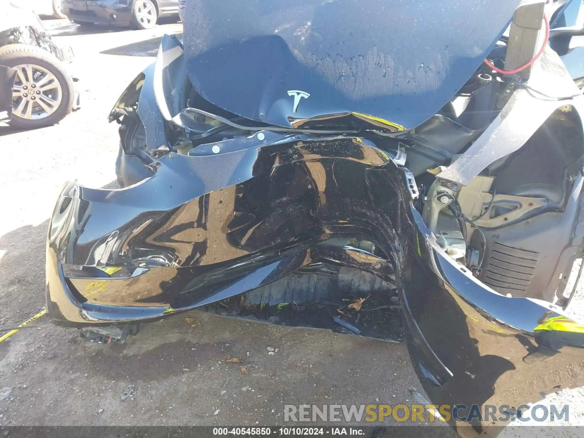 6 Photograph of a damaged car 7SAYGDEE2PF754638 TESLA MODEL Y 2023