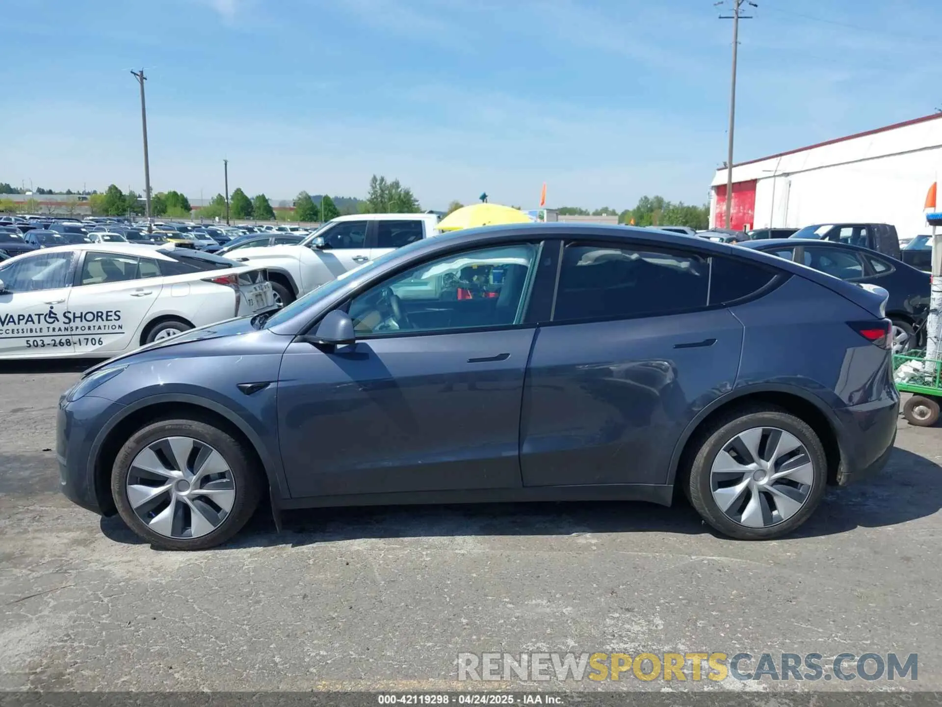 13 Фотография поврежденного автомобиля 7SAYGDEE2PF839866 TESLA MODEL Y 2023