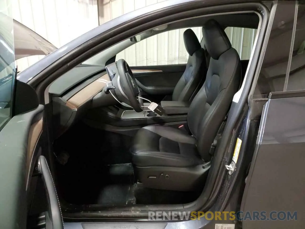 7 Photograph of a damaged car 7SAYGDEE2PF853282 TESLA MODEL Y 2023
