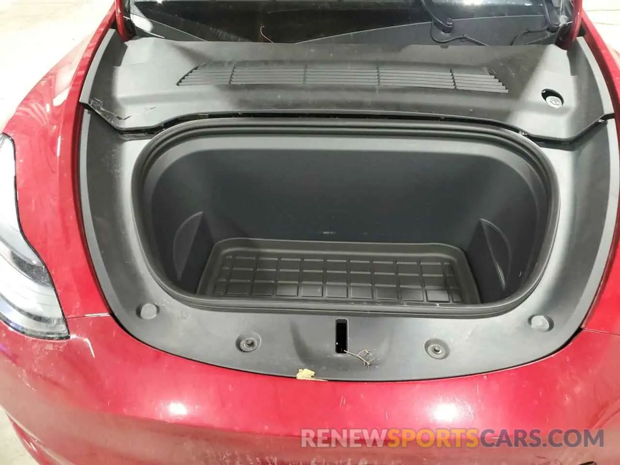 11 Photograph of a damaged car 7SAYGDEE2PF861995 TESLA MODEL Y 2023